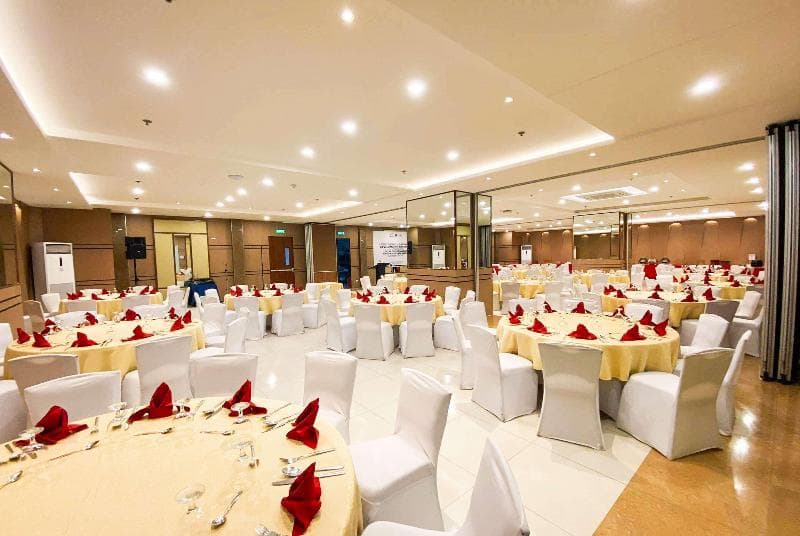 Days Hotel Iloilo 3