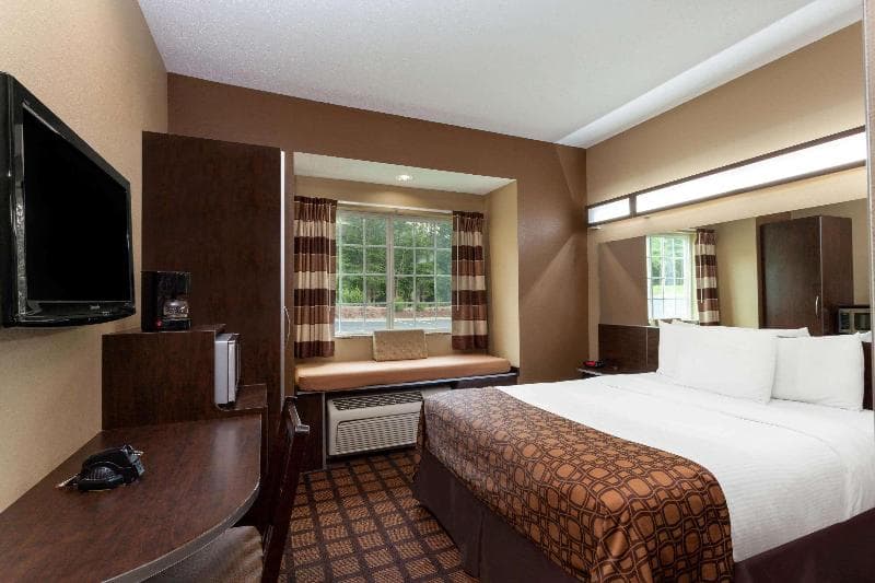Microtel Inn & Suites By Wyndham Columbia/At Fort Jackson photo 1