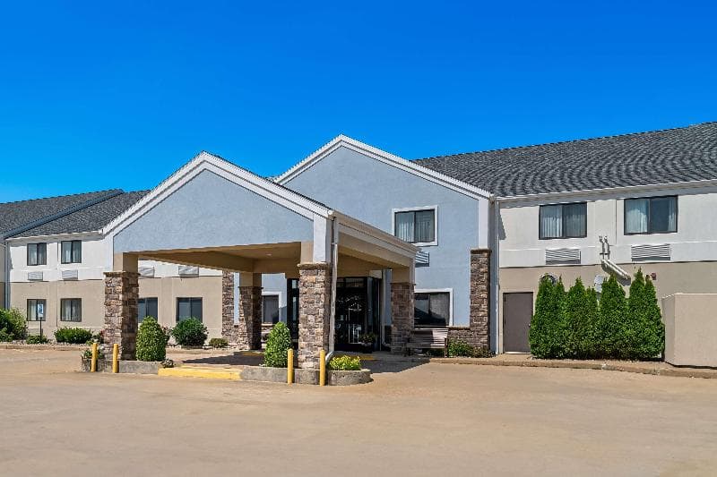 Best Western University Inn photo 1