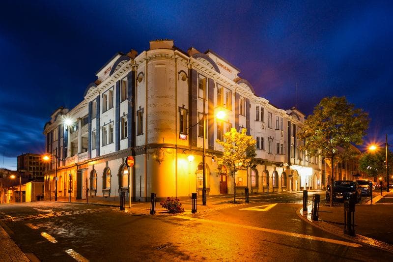 Grosvenor photo 1