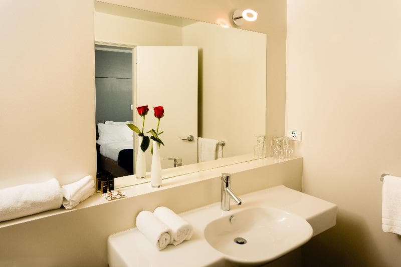 Grosvenor 5