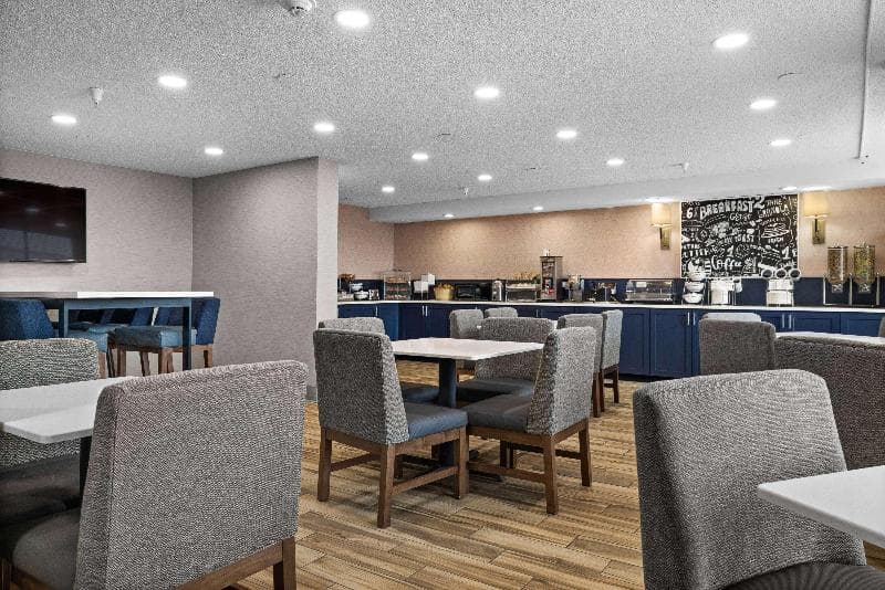 AmericInn by Wyndham Casper Event Center Area 3