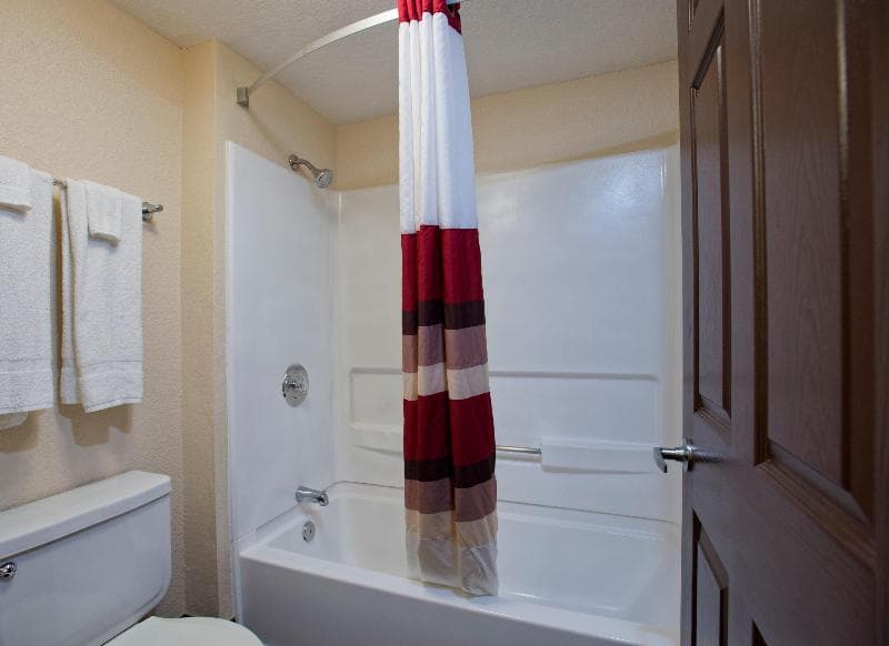 Red Roof Inn Corpus Christi South 5