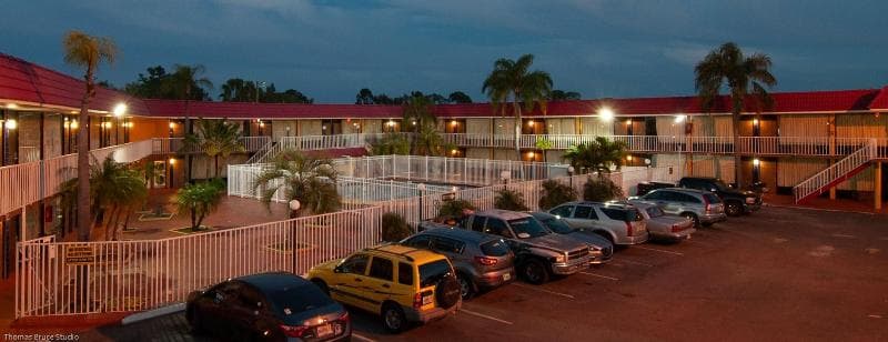 Express Inn & Suites Clearwater 3