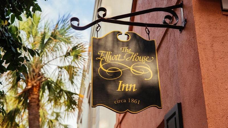 Elliott House Inn 3