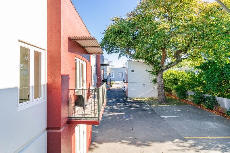 City Centre Motel 4