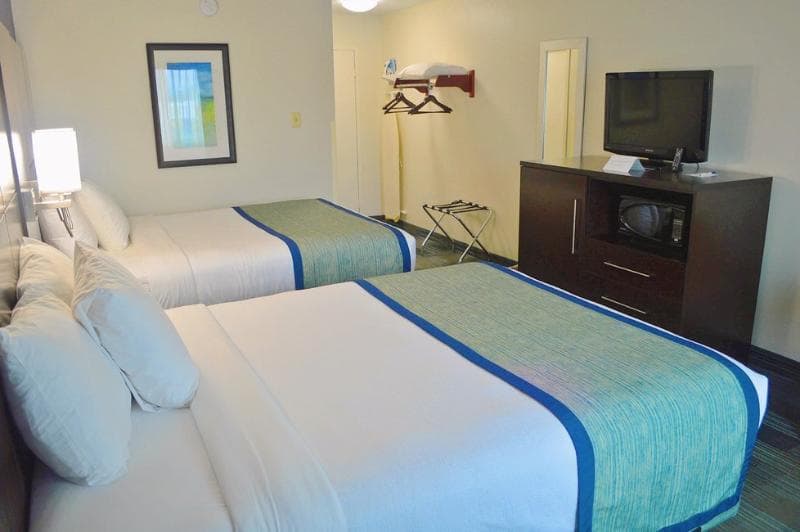 Falmouth Inn 3