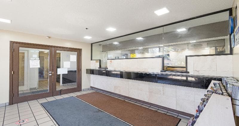 Budget Inn And Suites 4
