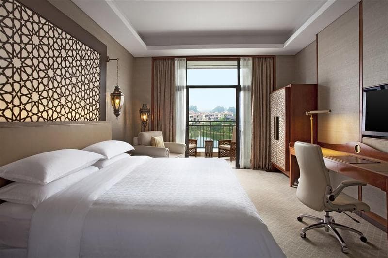 Sheraton Qingyuan Lion Lake Resort 3