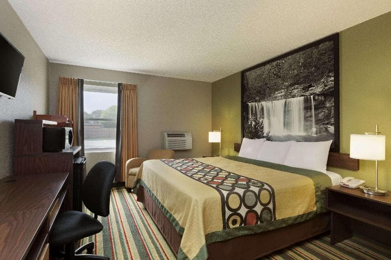 Super 8 By Wyndham Tuscola 1