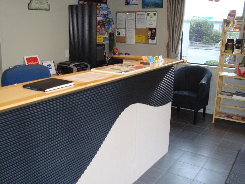 Azena Motels main