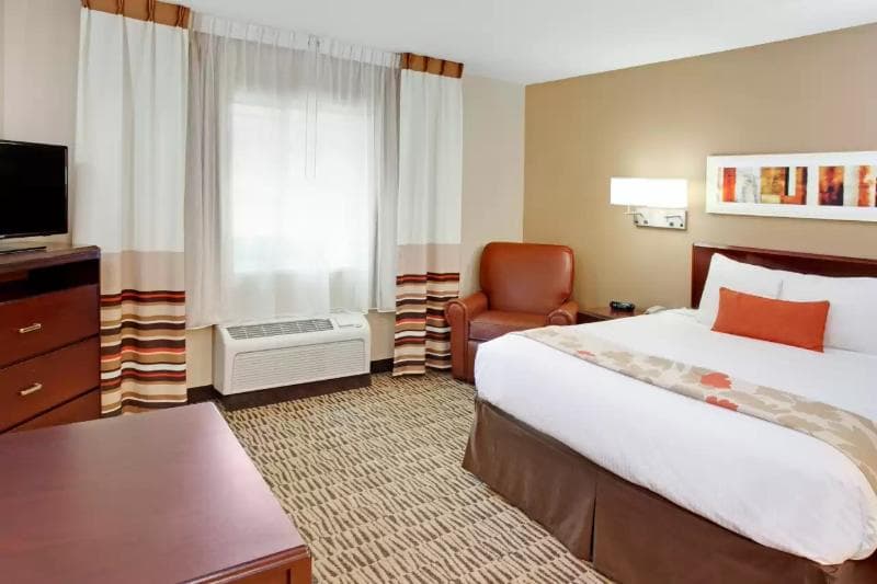 Hawthorn Suites Charlotte - Executive Center 2