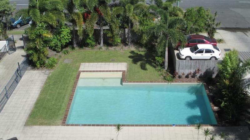 Edge Apartments Cairns 5