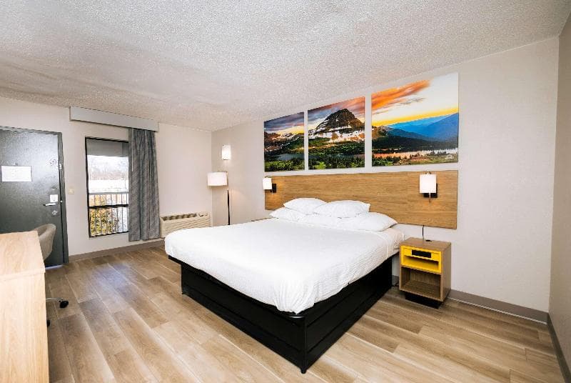 Days Inn By Wyndham Cincinnati East photo 1