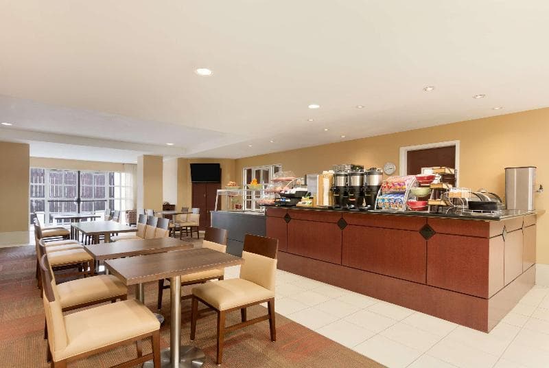 Hawthorn Suites By Wyndham College Station 3