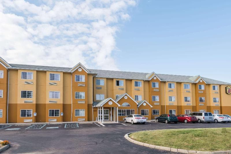 Super 8 by Wyndham Columbus West 5