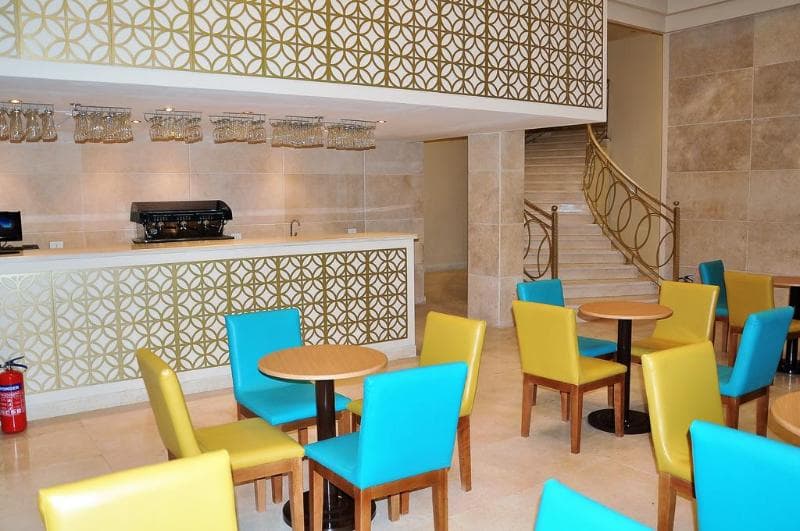 Cleopatra Hotel 4