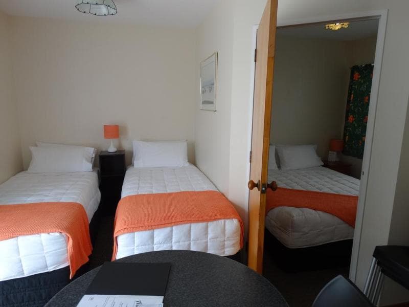 Albert Number 6 Motel 5