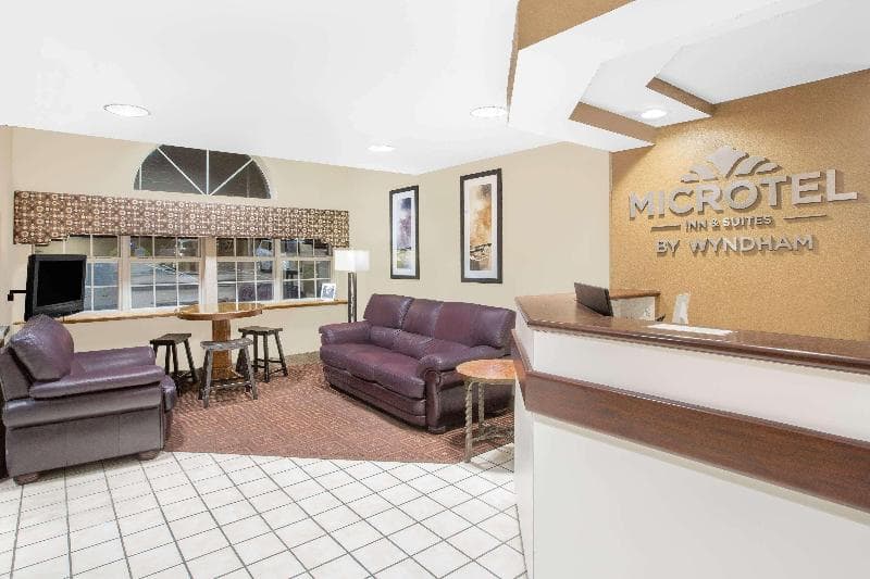 Microtel Inn & Suites By Wyndham Franklin 5