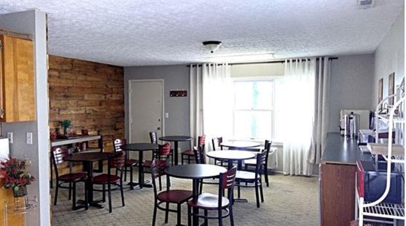 Sunrise Inn Williamstown 4