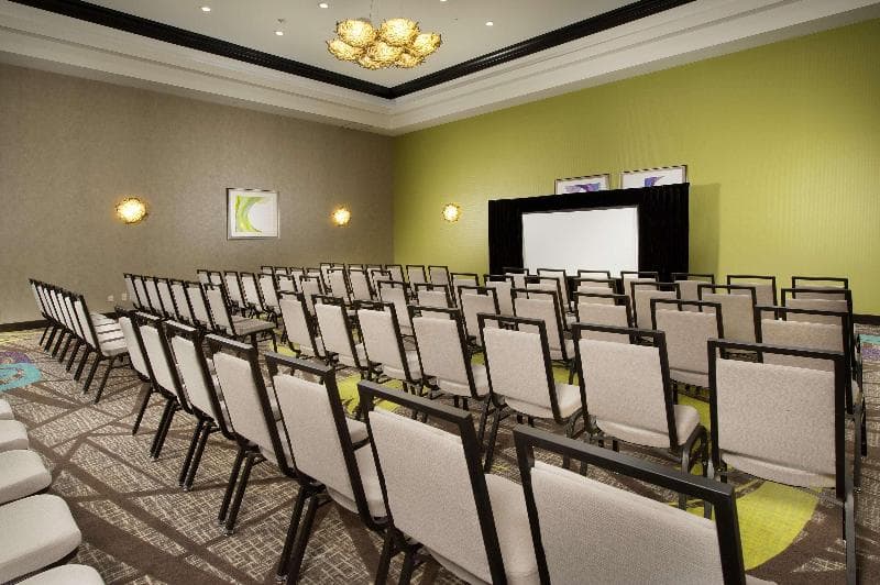 Hilton Garden Inn College Station photo 1