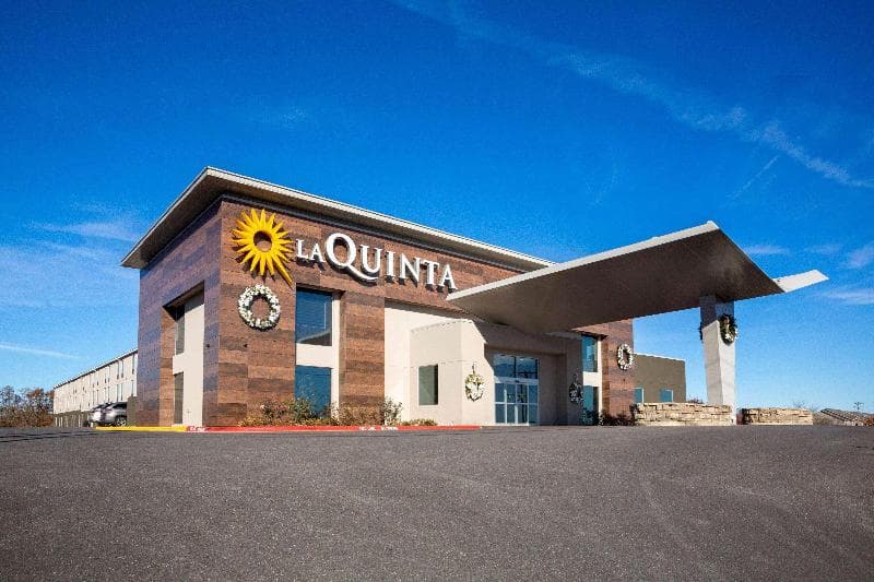 La Quinta Inn & Suites by Wyndham Branson photo 1
