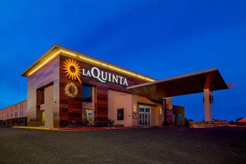 La Quinta Inn & Suites by Wyndham Branson 2