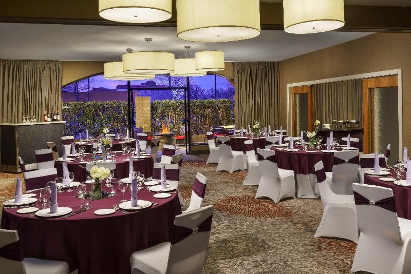 Holiday Inn Charlotte University photo 1