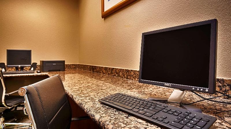 Best Western Plus Woodway Waco South Inn & Suites photo 1