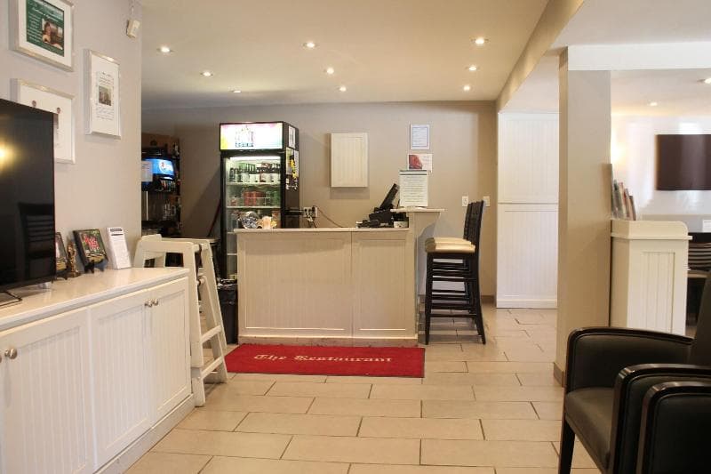 Leelas Villa Inn Flesherton 3