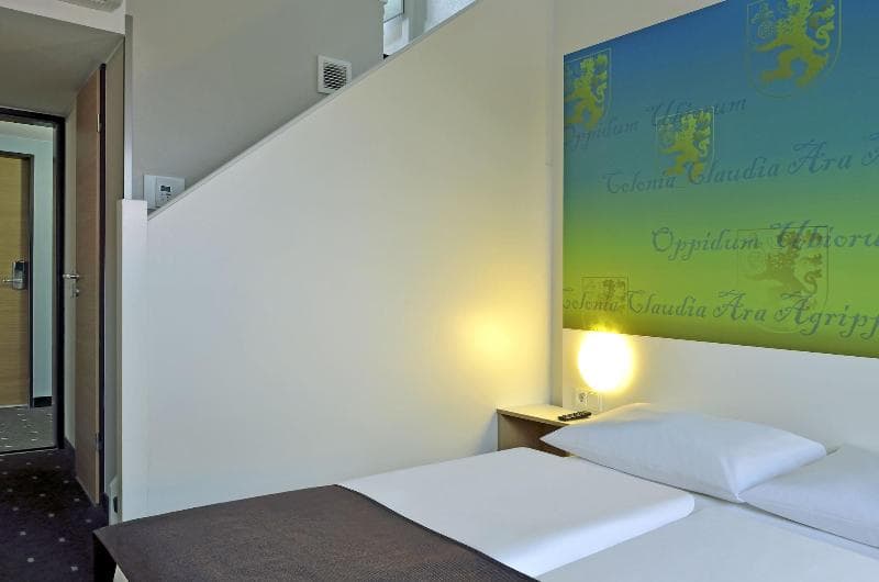 B&B HOTEL Koln-Frechen 5