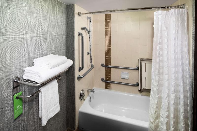 Hyatt Place Charlotte/Arrowood 3