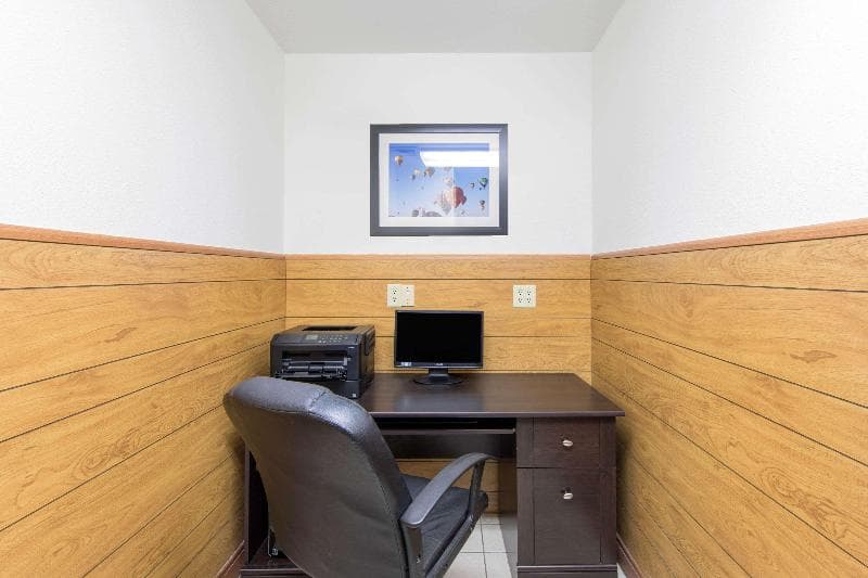 Quality Inn & Suites Clayton, Nm 1