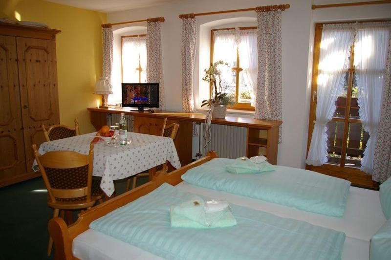 Landhotel Goldener Pflug 5