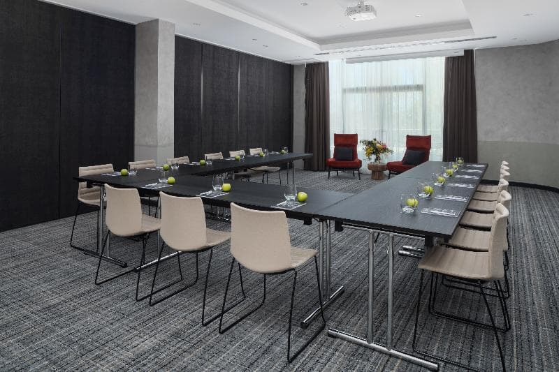 Rydges Canberra photo 1