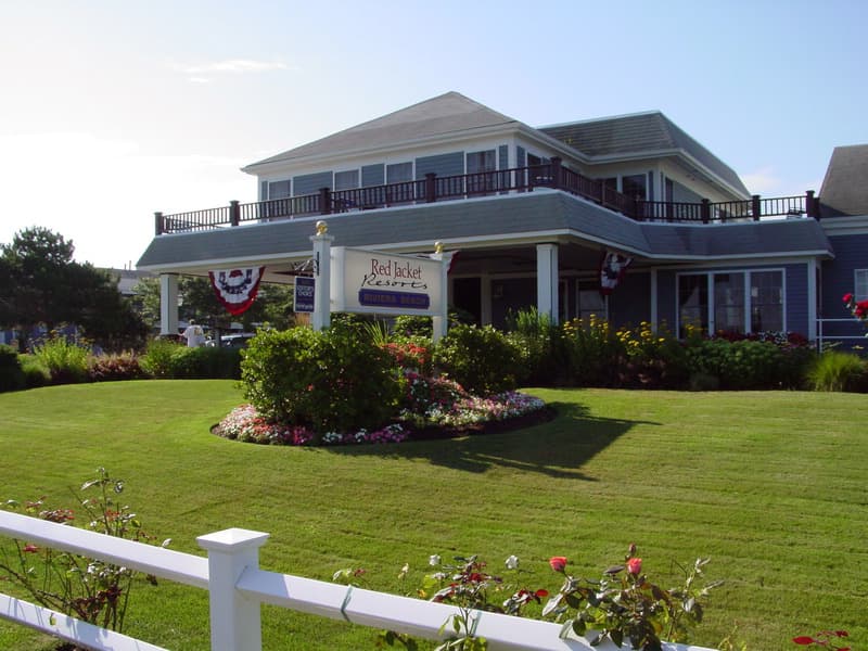 Riviera Beach Resort 4