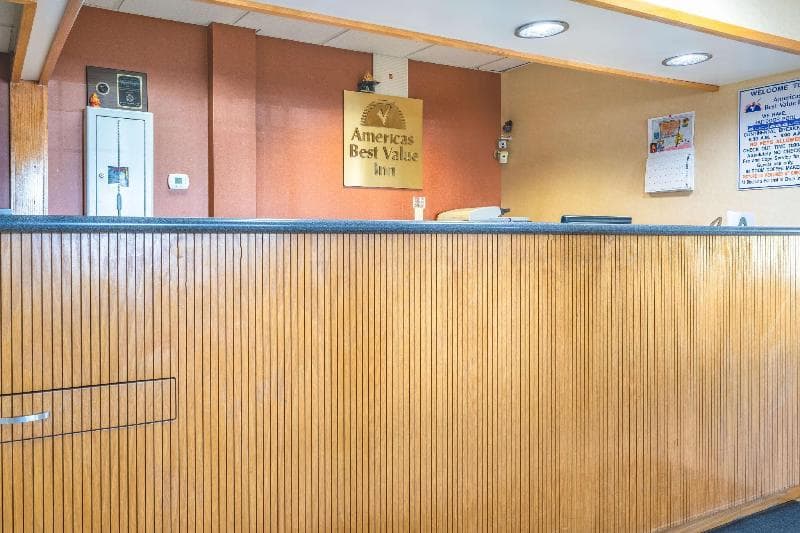 Americas Best Value Inn - Chattanooga/North 3