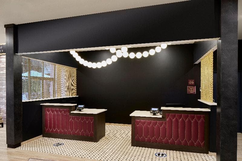 Hotel Indigo Cleveland Downtown 3