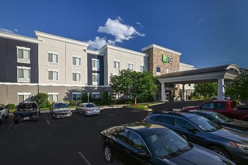 Holiday Inn Express Charlotte Southeast - Matthews 3