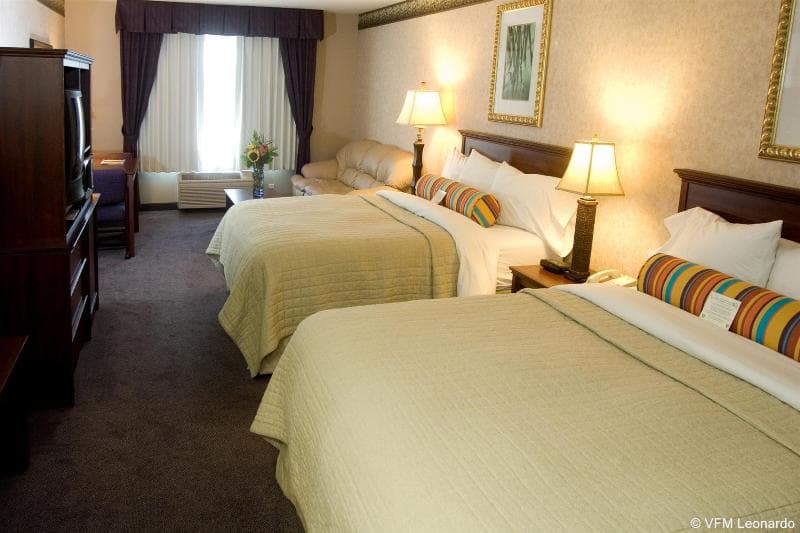 Phoenix Inn Suites Albany 3