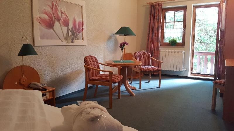 Waldhotel Kreuztanne 4