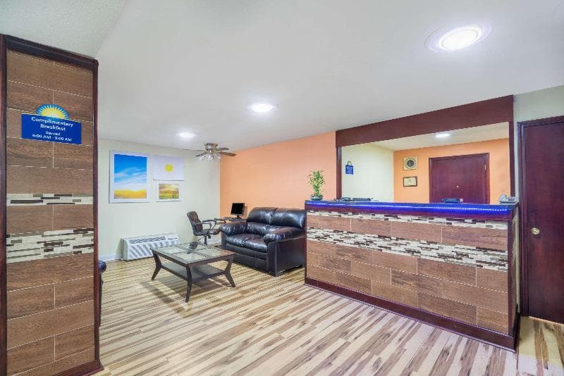 Days Inn by Wyndham Statesville 5