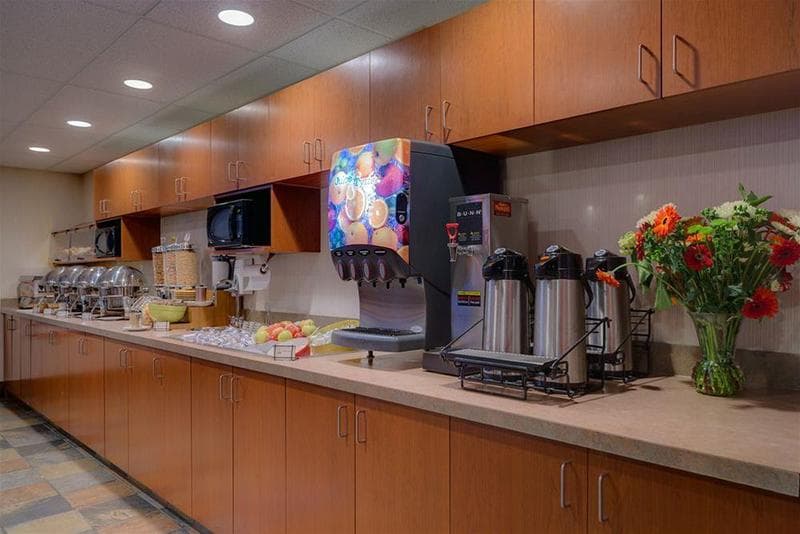 Surestay Plus Hotel By Best Western Calgary South East 5