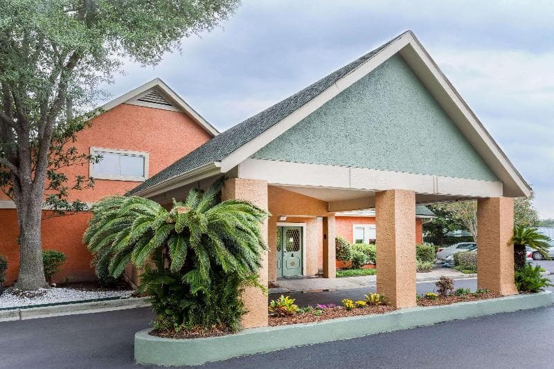 Hawthorn Suites by Wyndham North Charleston photo 1