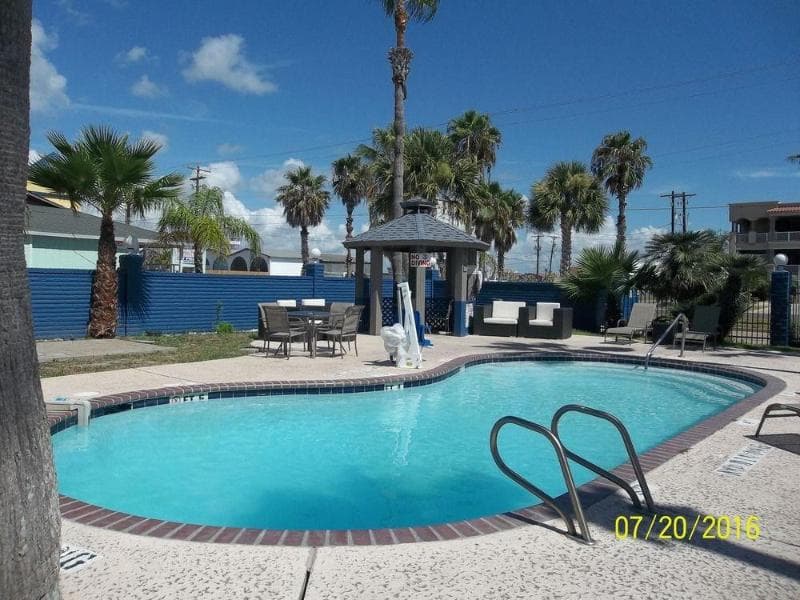 Captain's Quarters Inn 2