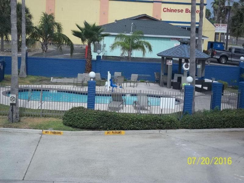 Captain's Quarters Inn 3