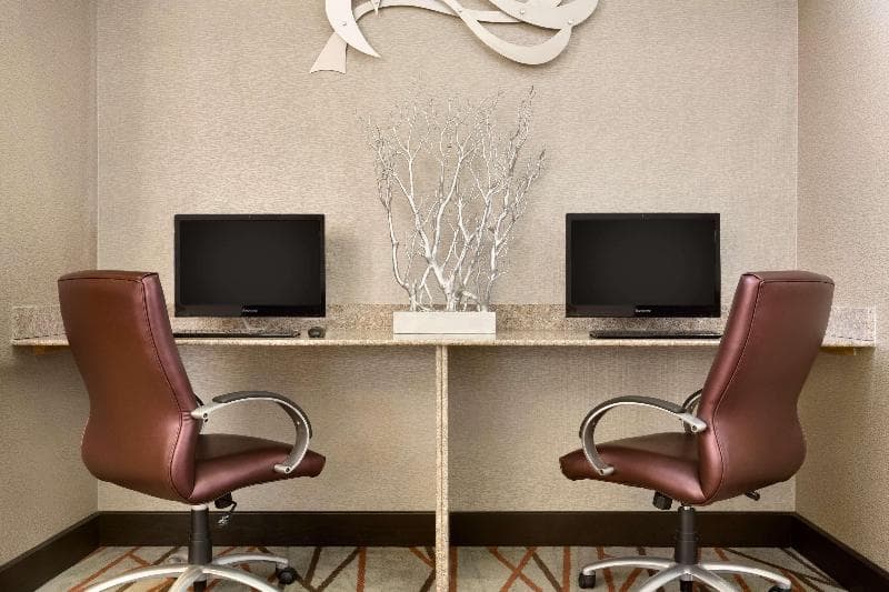 Radisson Hotel Akron/Fairlawn photo 1