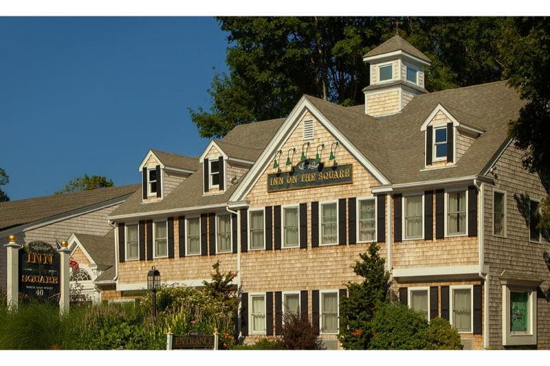 Inn On The Square 2