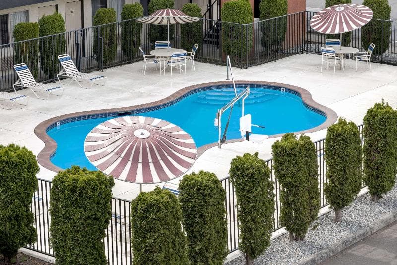 Olympic Inn & Suites 5