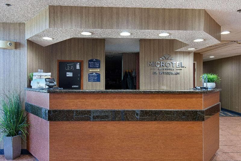 Microtel Inn & Suites By Wyndham Dry Ridge 5